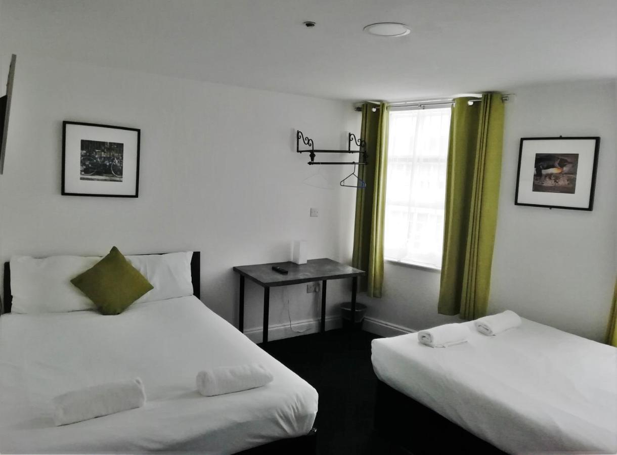 Hotel The Bank 3*
