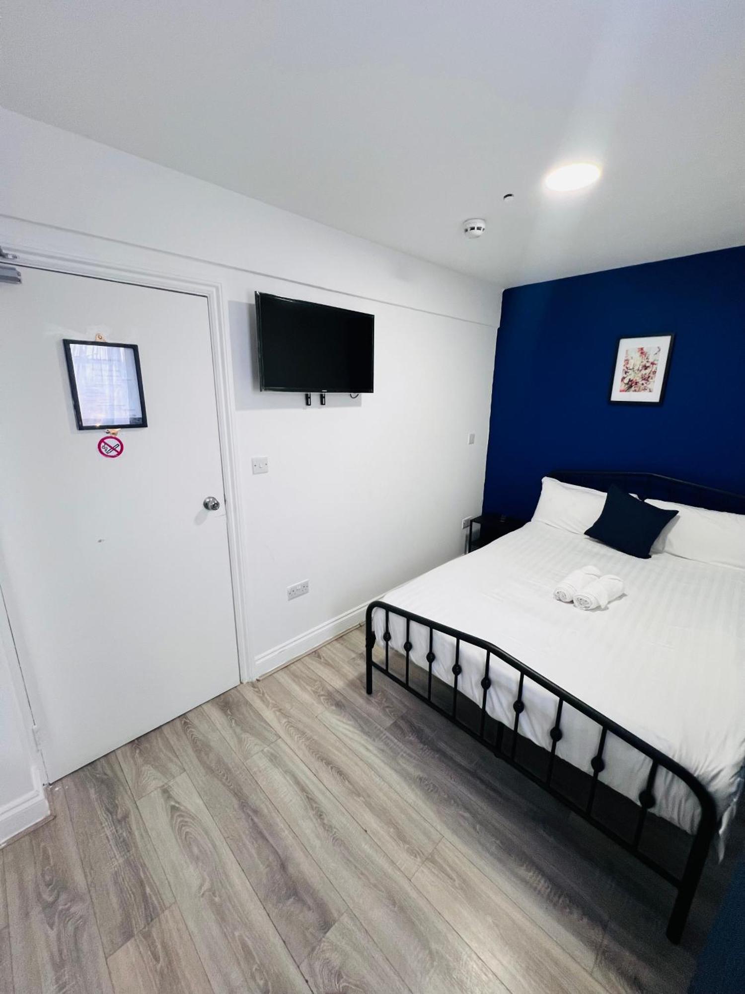 The Bank Hotel Barking (Greater London)
